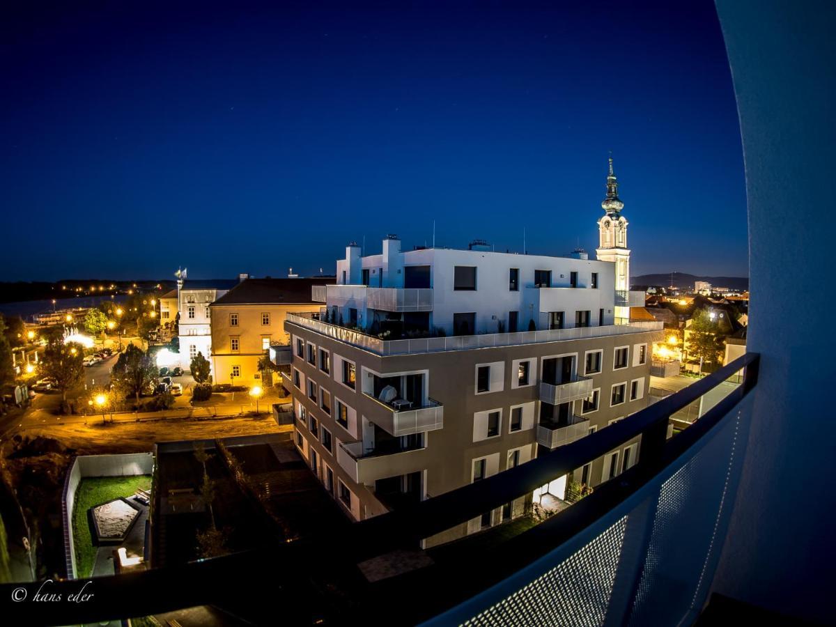 Rooftop Tulln Operated By Revliving Tulln An Der Donau Esterno foto