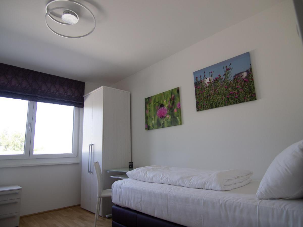 Rooftop Tulln Operated By Revliving Tulln An Der Donau Esterno foto